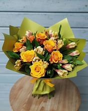 Букет цветов из:  Альстромерии и Розы в Муриково