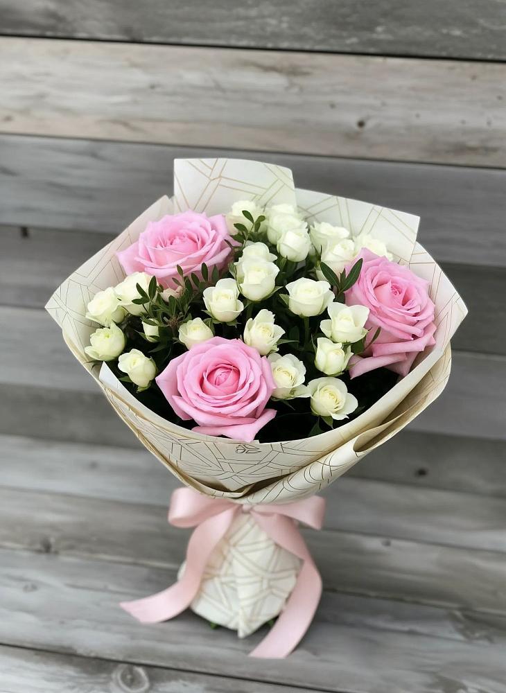 Букет цветов из: Розы в Муриково