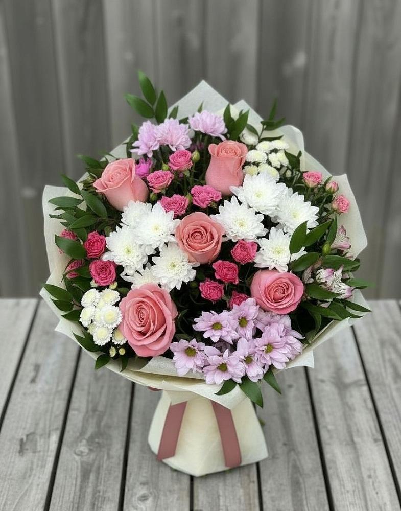 Букет цветов из: Альстромерии, Гвоздики, Розы и Хризантемы в Муриково