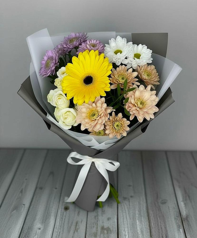 Букет цветов из: Розы, Герберы и Хризантемы в Муриково