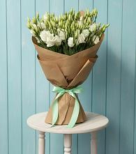 Букет цветов из:  Лизиантусы в Муриково