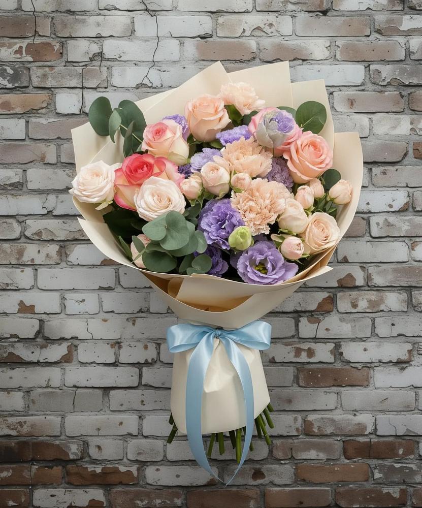 Букет цветов из: Розы, Лизиантусы и Гвоздики в Муриково