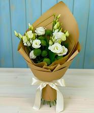 Букет цветов из:  Хризантемы и Лизиантусы в Муриково