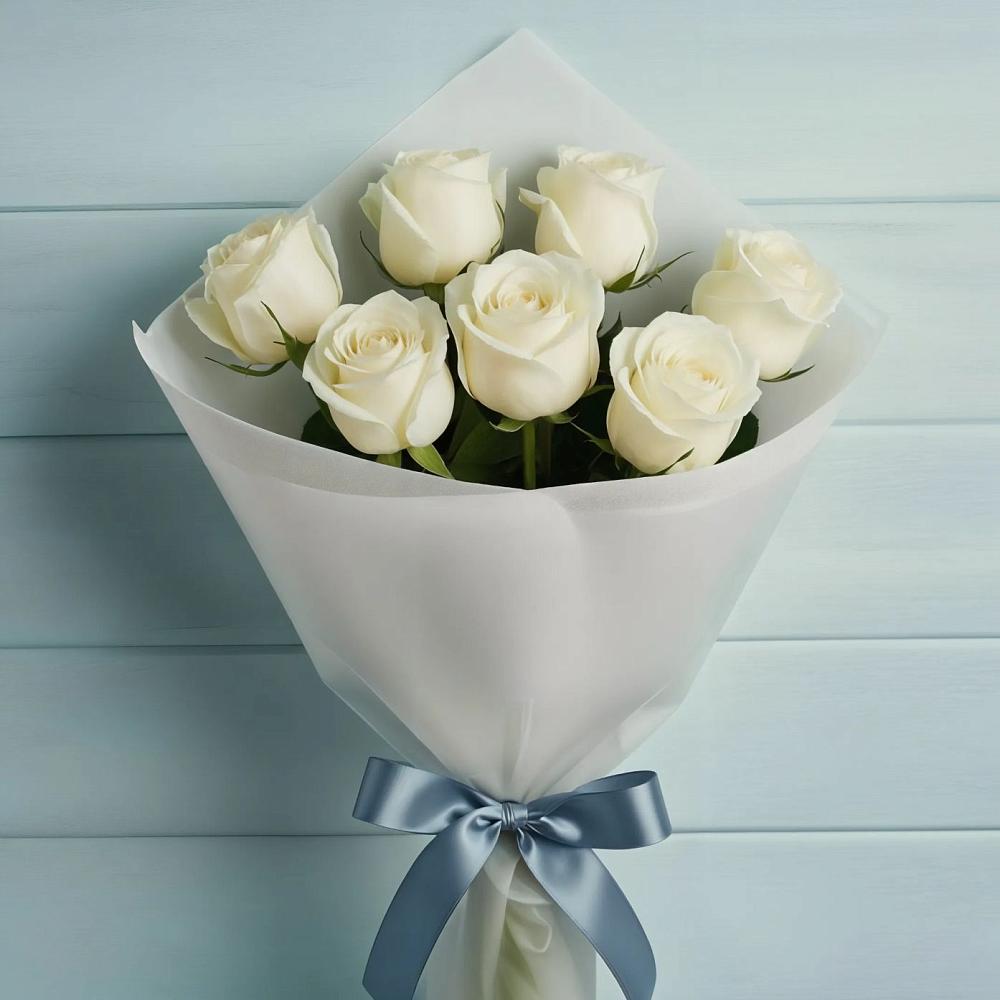 Букет 7 Белых роз Эдлесс Лав в Муриково